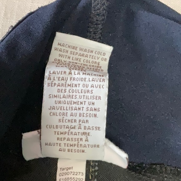 LIZ Lange - Picture 5 of 5